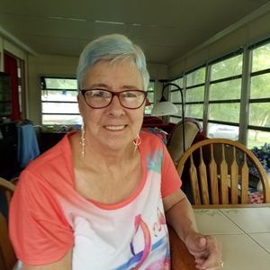 Meet your Posher, Wendi